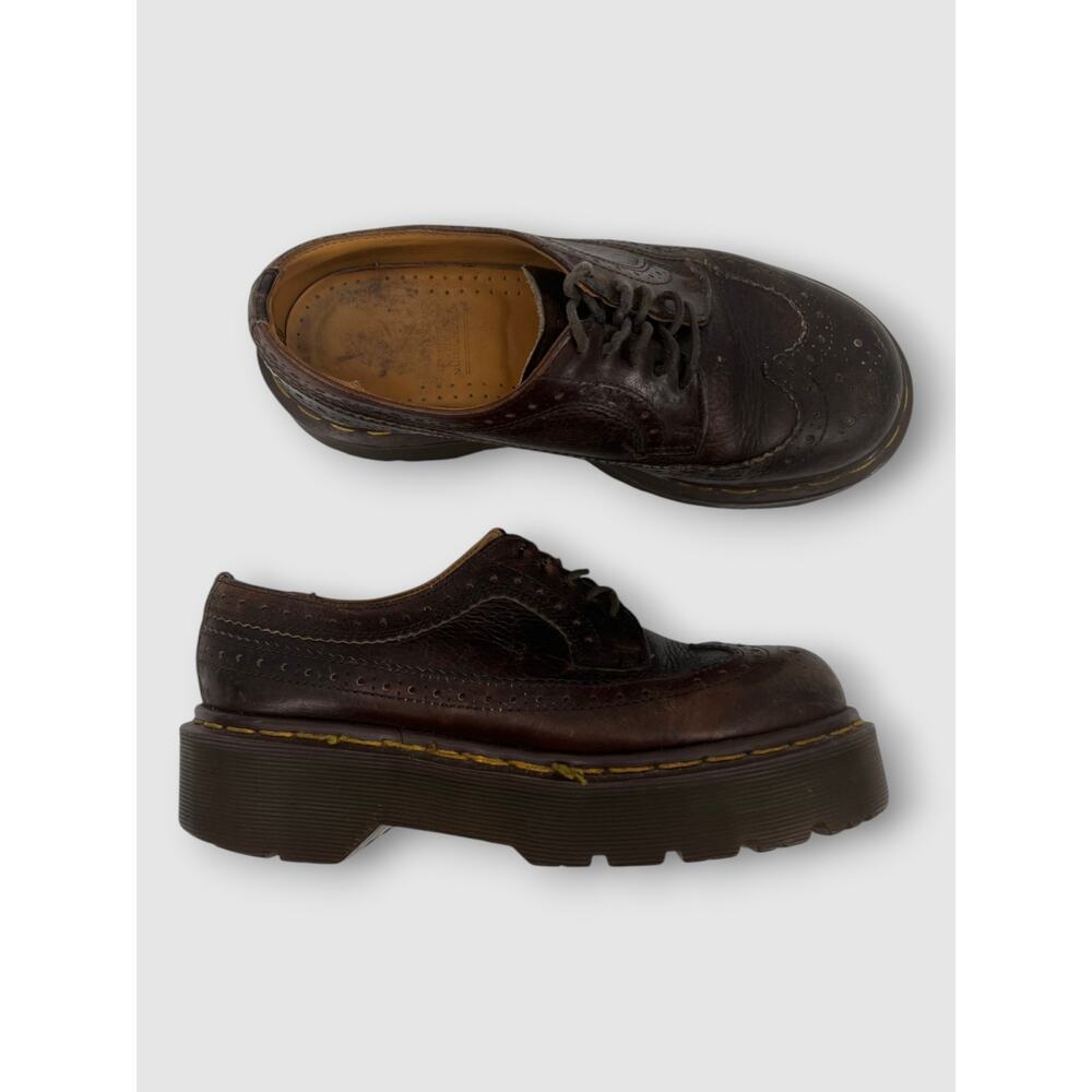 90s Vintage Dr. Martens Brown Leather Wingtip Brogue Platform Oxford Shoes